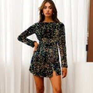 Selfie Leslie party dress! Blue long sleeved sequin, XS